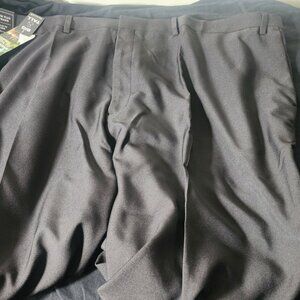 NWT Haggar Premium Comfort Dress Pants Men's 48x32 Black Straight Fit Stretch